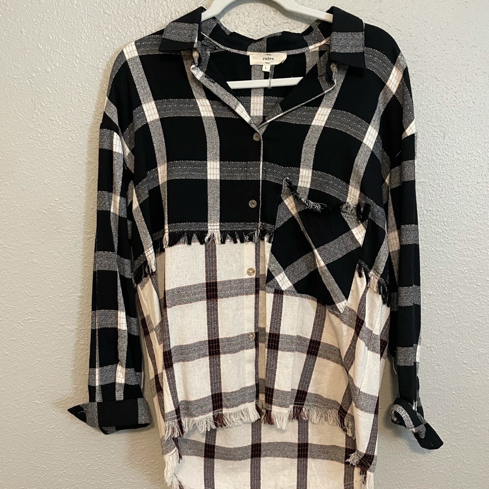 Black and white flannel top